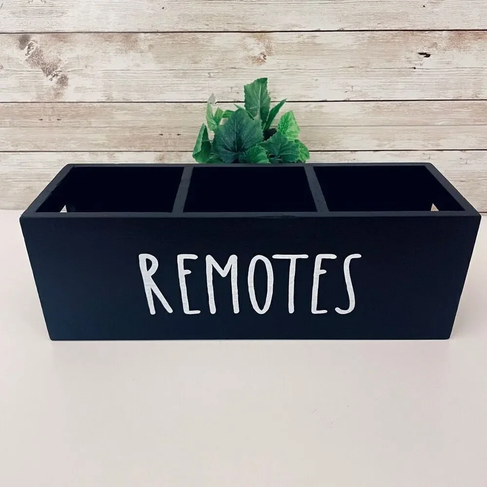 NWT Gorgeous Black Pine Wood Remotes Graphic 3 Slots Minimalist Organizer Holder